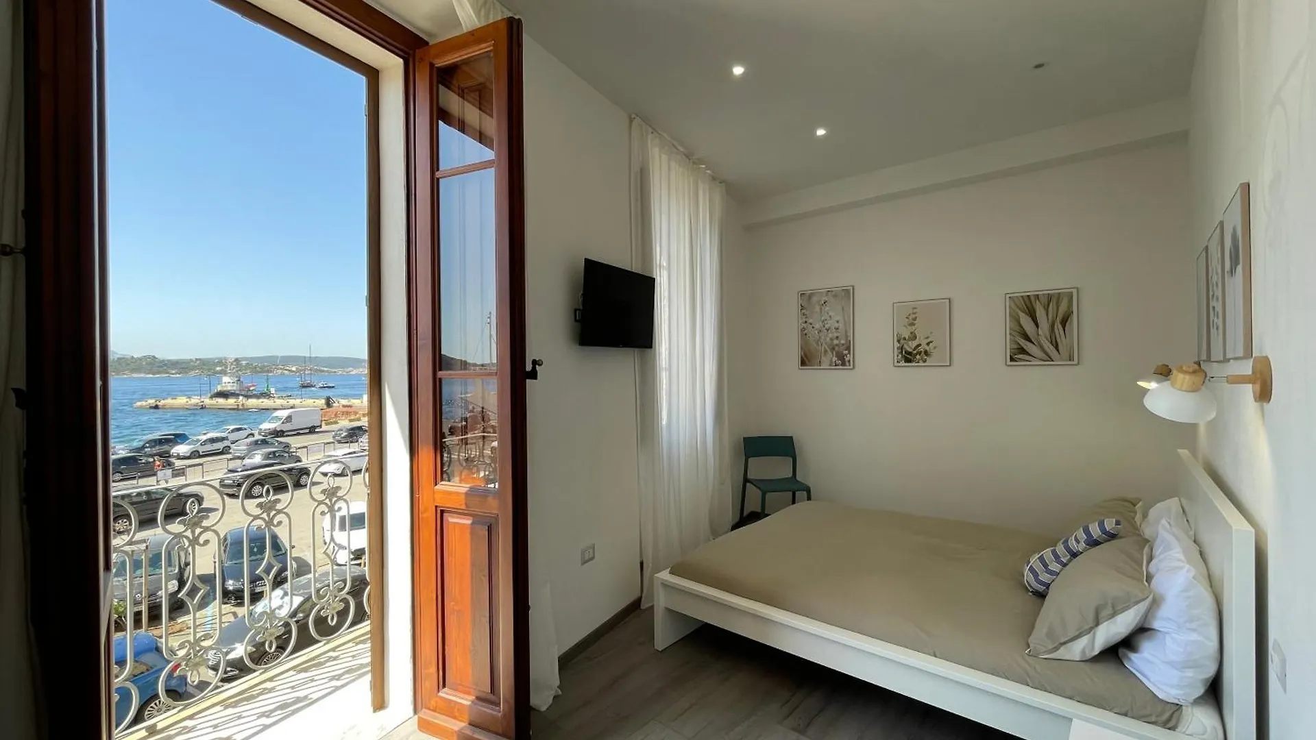Il Caracolo Rooms La Maddalena  Italy