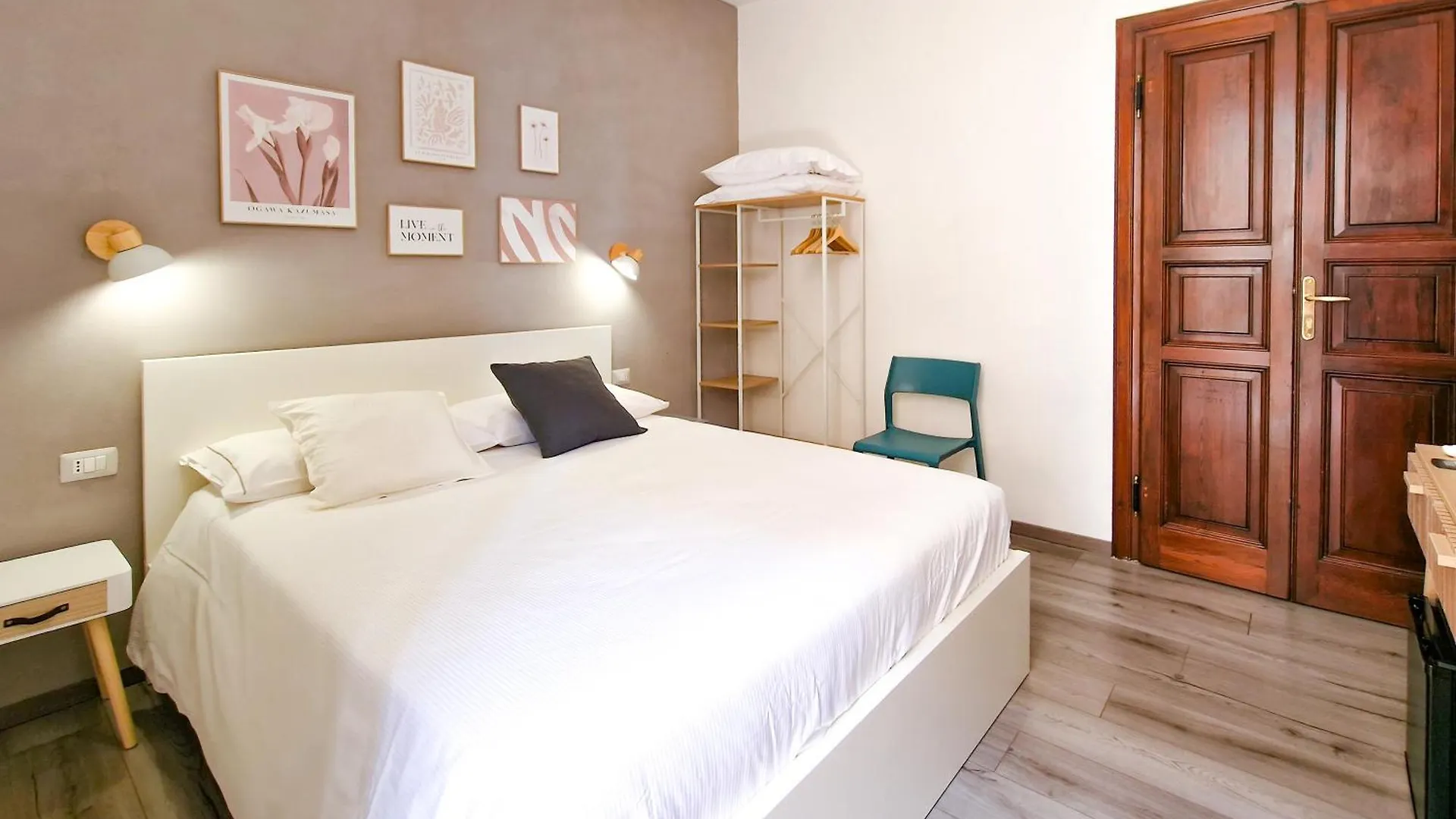 Il Caracolo Rooms La Maddalena  La Maddalena (Sassari)