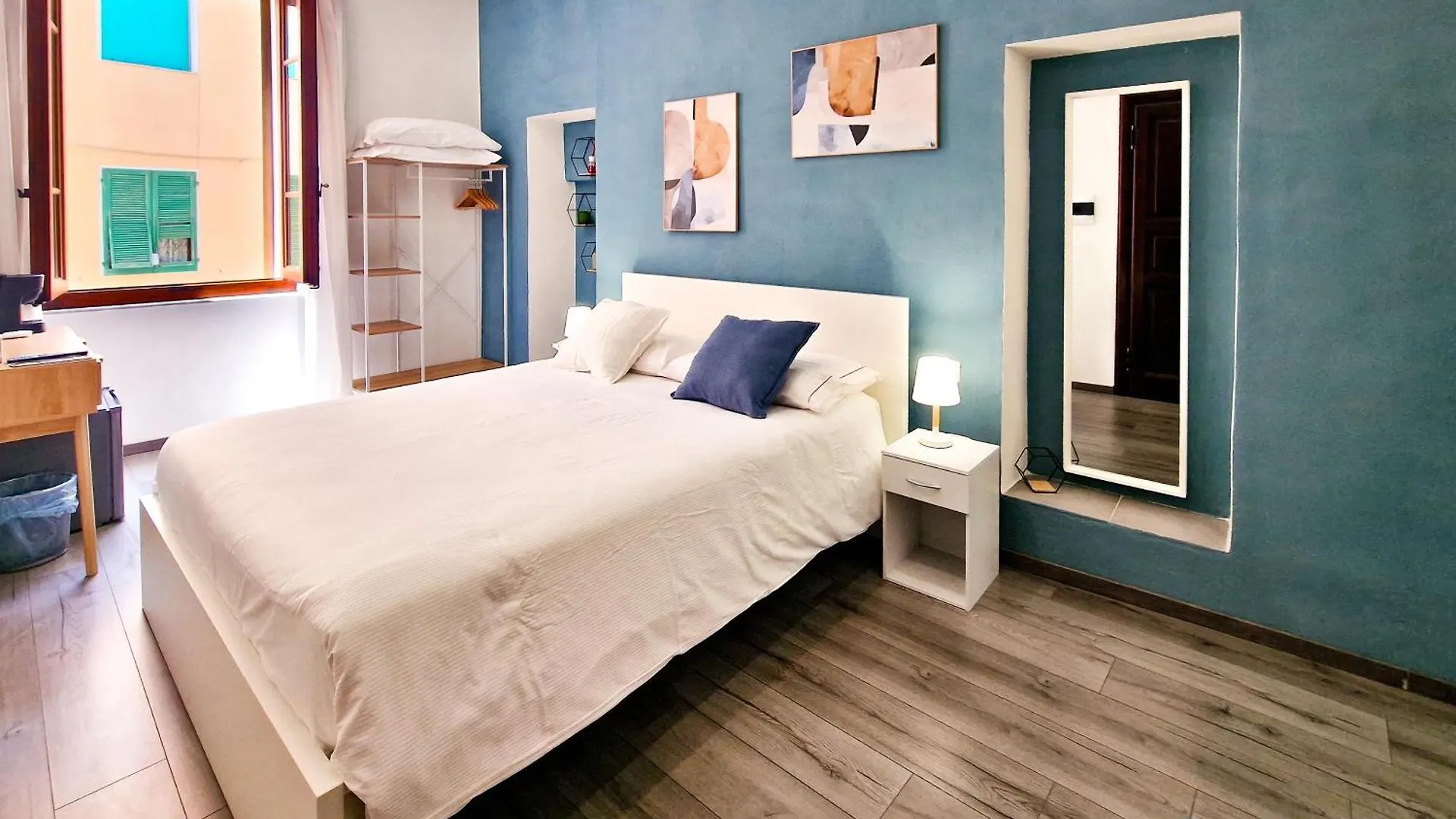 Il Caracolo Rooms La Maddalena  Guest house