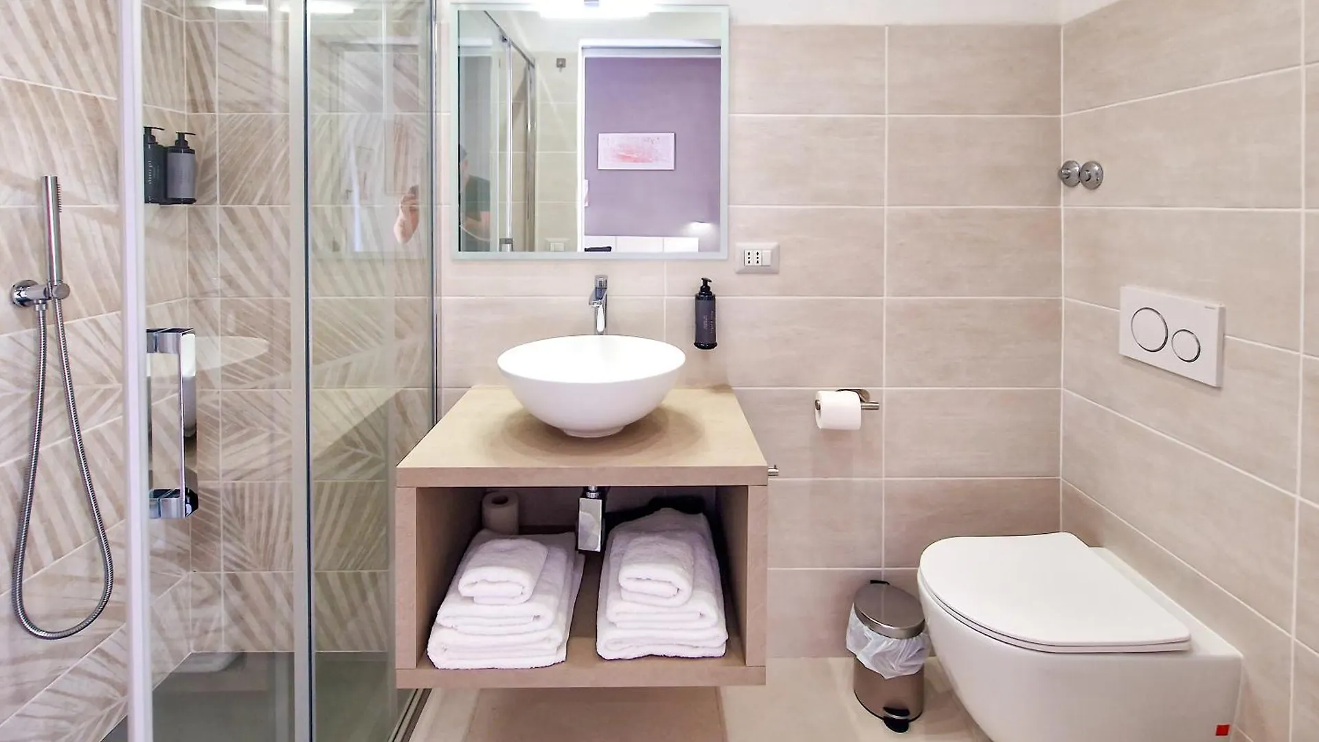 Il Caracolo Rooms La Maddalena  Affittacamere La Maddalena (Sassari)